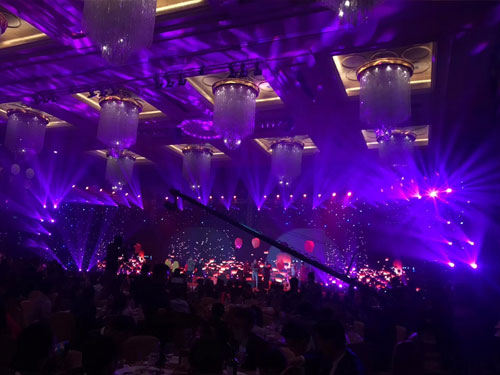 年會舞臺設(shè)備租賃