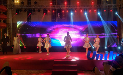 深圳活動策劃公司指導(dǎo)你的企業(yè)年會要這樣做