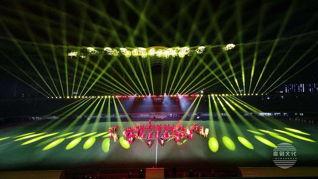 怎樣做才能讓元旦晚會(huì)策劃更富有創(chuàng)意呢？